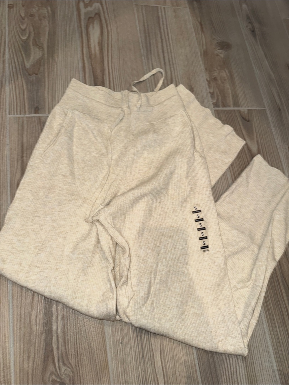 Cream ribbed sweatpants